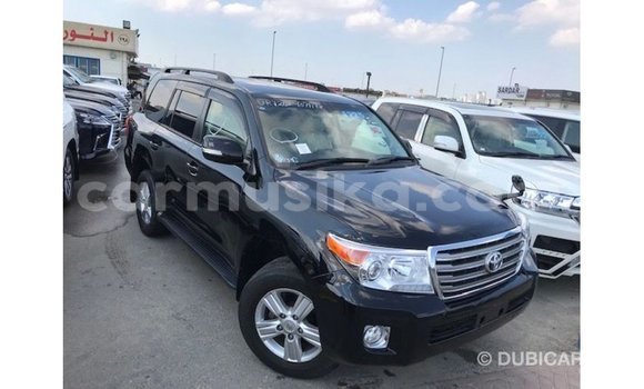 Tenga Imported Toyota Land Cruiser Nhema Mota in Import - Dubai in Harare Tenga Imported Toyota Land Cruiser Nhema Mota in Import - Dubai in Harare
