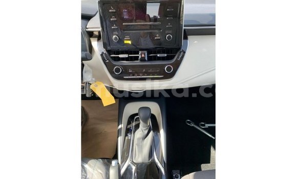 Acheter Import Voiture Toyota Corolla Blanc à Import - Dubai, Harare Acheter Import Voiture Toyota Corolla Blanc à Import - Dubai, Harare