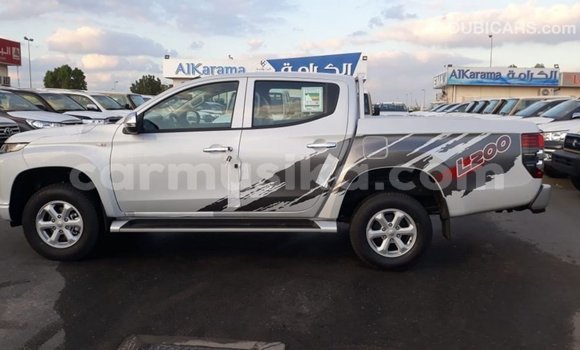 Tenga Imported Mitsubishi L200 Chena Mota in Import - Dubai in Harare Tenga Imported Mitsubishi L200 Chena Mota in Import - Dubai in Harare