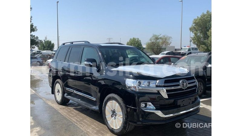 Big with watermark toyota land cruiser harare import dubai 12839