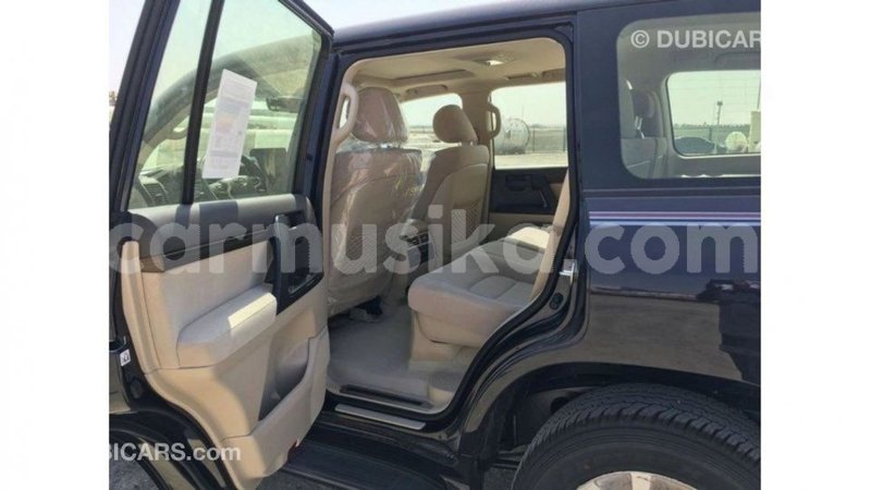 Big with watermark toyota land cruiser harare import dubai 12845