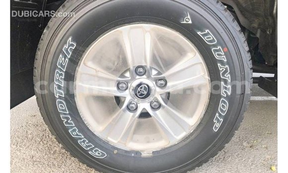 Tenga Imported Toyota Land Cruiser Nhema Mota in Import - Dubai in Harare Tenga Imported Toyota Land Cruiser Nhema Mota in Import - Dubai in Harare