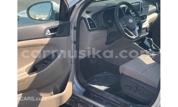 Tenga Imported Hyundai Tucson Zvimwe Mota in Import - Dubai in Harare Tenga Imported Hyundai Tucson Zvimwe Mota in Import - Dubai in Harare