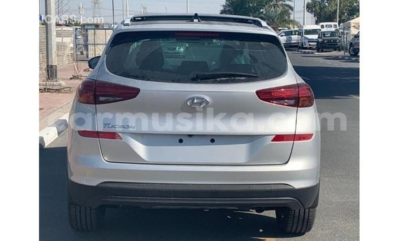 Tenga Imported Hyundai Tucson Zvimwe Mota in Import - Dubai in Harare Tenga Imported Hyundai Tucson Zvimwe Mota in Import - Dubai in Harare