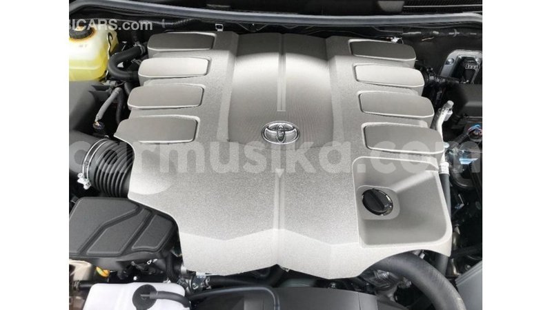 Big with watermark toyota land cruiser harare import dubai 12864