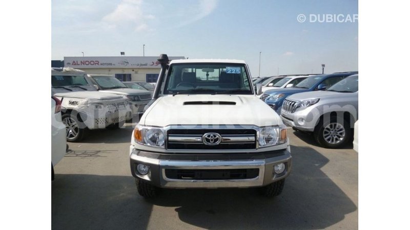 Big with watermark toyota land cruiser harare import dubai 12866