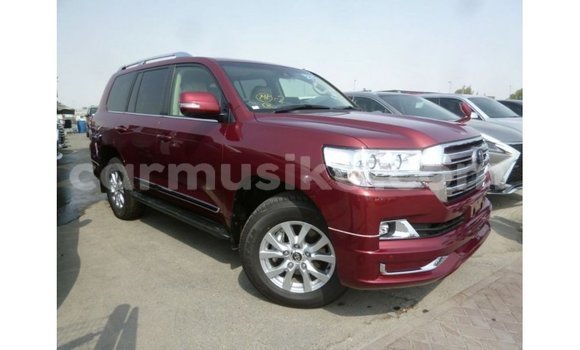 Tenga Imported Toyota Land Cruiser Zvimwe Mota in Import - Dubai in Harare Tenga Imported Toyota Land Cruiser Zvimwe Mota in Import - Dubai in Harare