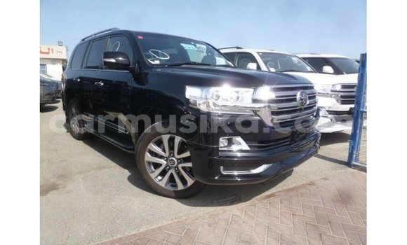 Tenga Imported Toyota Land Cruiser Nhema Mota in Import - Dubai in Harare Tenga Imported Toyota Land Cruiser Nhema Mota in Import - Dubai in Harare
