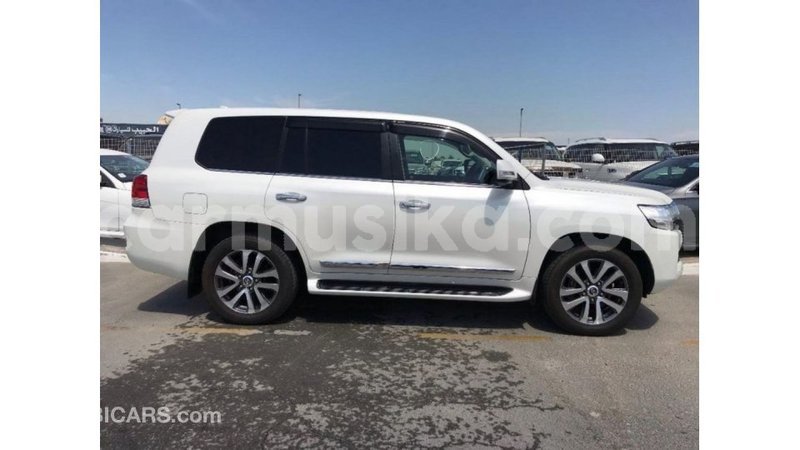 Big with watermark toyota land cruiser harare import dubai 12871