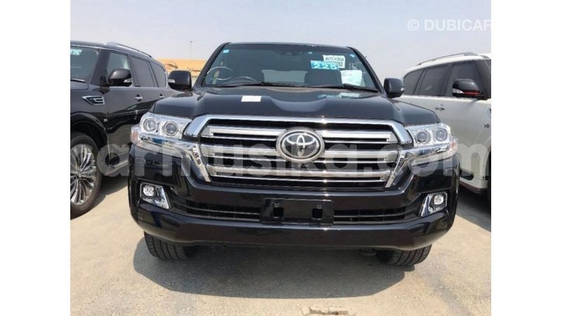 Big with watermark toyota land cruiser harare import dubai 12872