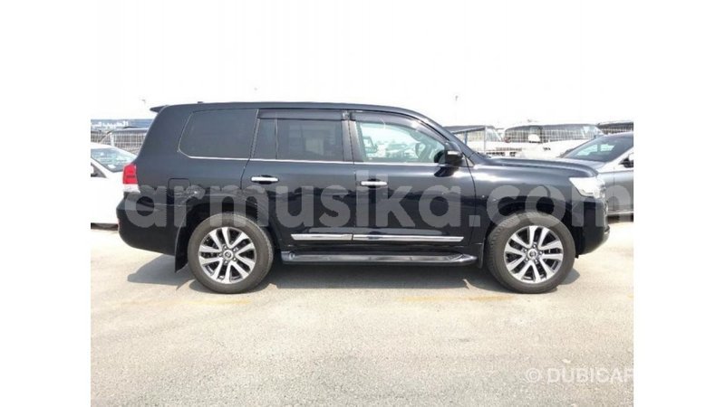 Big with watermark toyota land cruiser harare import dubai 12872