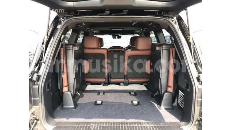 Big with watermark toyota land cruiser harare import dubai 12872