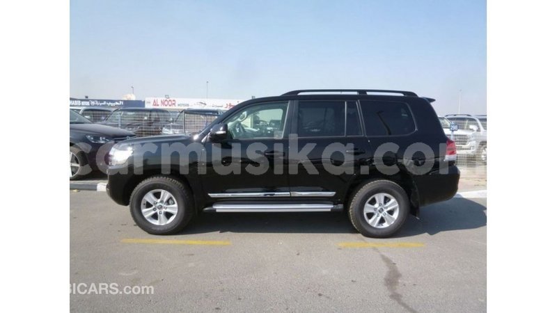 Big with watermark toyota land cruiser harare import dubai 12873