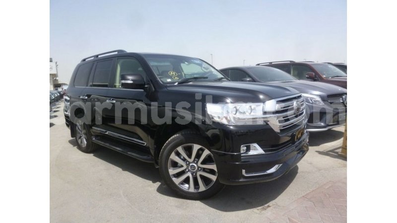 Big with watermark toyota land cruiser harare import dubai 12876