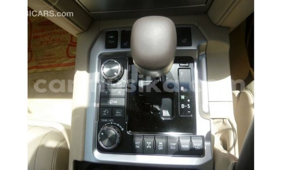 Nunua Imported Toyota Land Cruiser Nyeusi Gari ndani ya Import - Dubai nchini Harare Nunua Imported Toyota Land Cruiser Nyeusi Gari ndani ya Import - Dubai nchini Harare