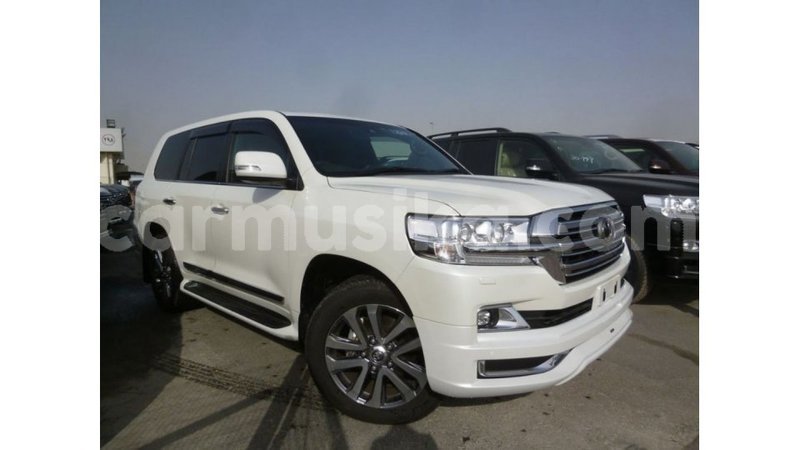 Big with watermark toyota land cruiser harare import dubai 12877