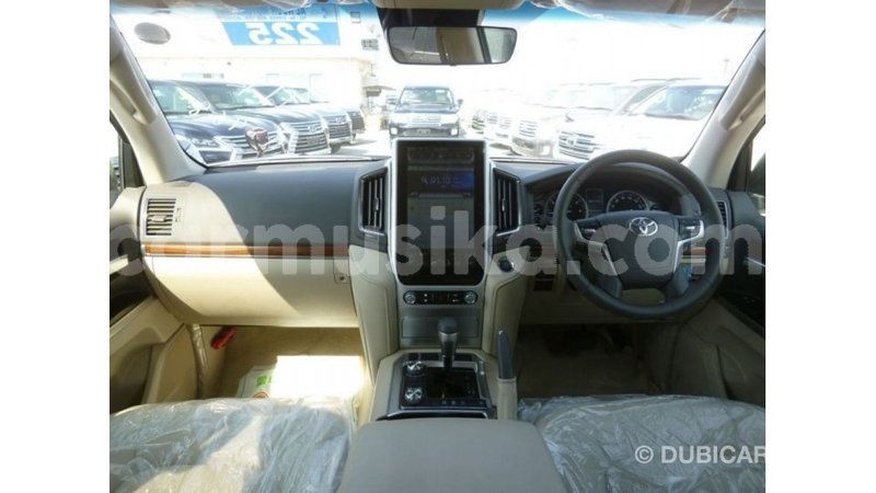 Big with watermark toyota land cruiser harare import dubai 12880