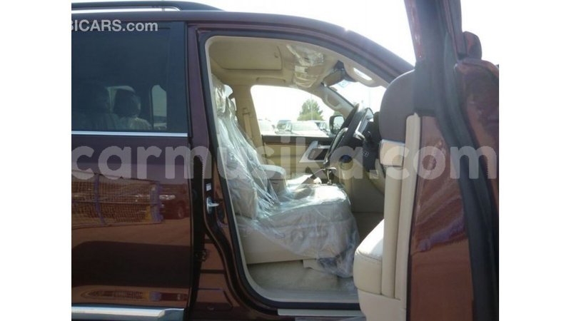 Big with watermark toyota land cruiser harare import dubai 12880