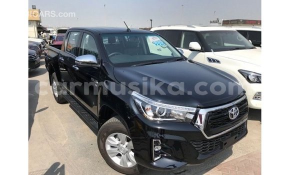 Nunua Imported Toyota Hilux Nyeusi Gari ndani ya Import - Dubai nchini Harare Nunua Imported Toyota Hilux Nyeusi Gari ndani ya Import - Dubai nchini Harare