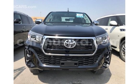 Nunua Imported Toyota Hilux Nyeusi Gari ndani ya Import - Dubai nchini Harare Nunua Imported Toyota Hilux Nyeusi Gari ndani ya Import - Dubai nchini Harare