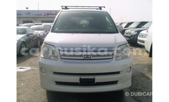 Tenga Imported Toyota Noah Chena Mota in Import - Dubai in Harare Tenga Imported Toyota Noah Chena Mota in Import - Dubai in Harare