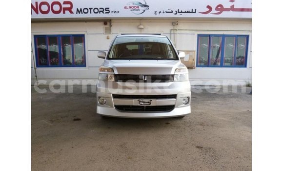 Tenga Imported Toyota Voxy Zvimwe Mota in Import - Dubai in Harare Tenga Imported Toyota Voxy Zvimwe Mota in Import - Dubai in Harare