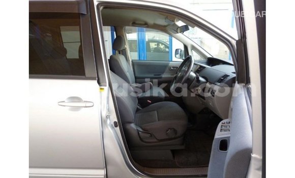 Tenga Imported Toyota Voxy Zvimwe Mota in Import - Dubai in Harare Tenga Imported Toyota Voxy Zvimwe Mota in Import - Dubai in Harare