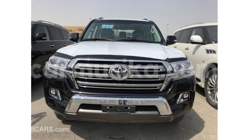 Big with watermark toyota land cruiser harare import dubai 12894