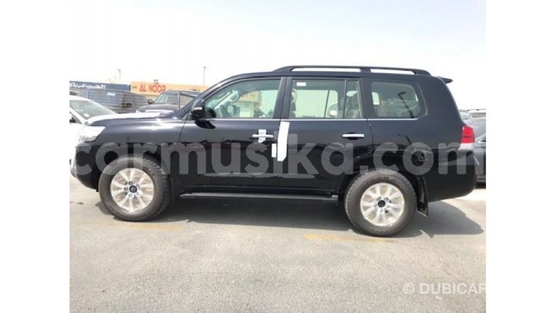 Big with watermark toyota land cruiser harare import dubai 12894