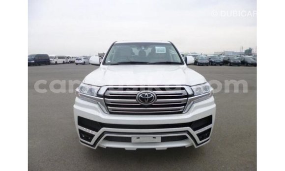 Buy Import Toyota Land Cruiser White Car in Import - Dubai in Harare Buy Import Toyota Land Cruiser White Car in Import - Dubai in Harare