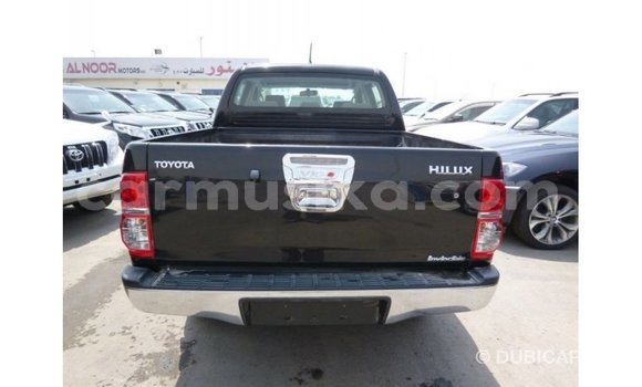 Buy Import Toyota Hilux Black Car in Import - Dubai in Harare Buy Import Toyota Hilux Black Car in Import - Dubai in Harare