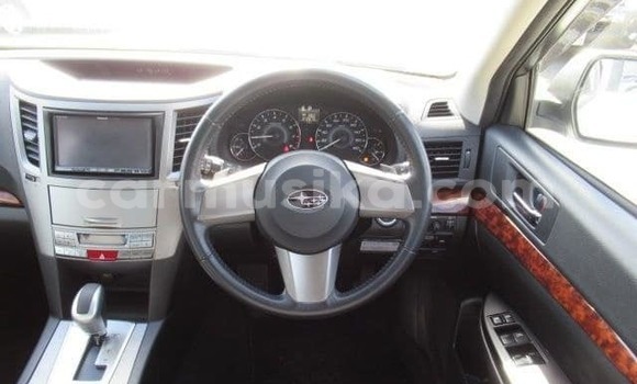 Acheter Occasion Voiture Subaru Legacy Blanc à Harare, Harare Acheter Occasion Voiture Subaru Legacy Blanc à Harare, Harare