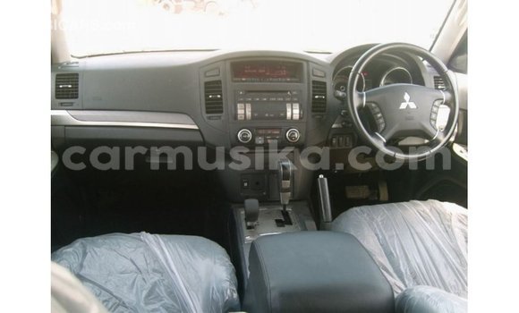 Tenga Imported Mitsubishi Pajero Zvimwe Mota in Import - Dubai in Harare Tenga Imported Mitsubishi Pajero Zvimwe Mota in Import - Dubai in Harare