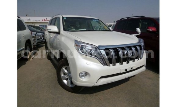 Tenga Imported Toyota Prado Chena Mota in Import - Dubai in Harare Tenga Imported Toyota Prado Chena Mota in Import - Dubai in Harare