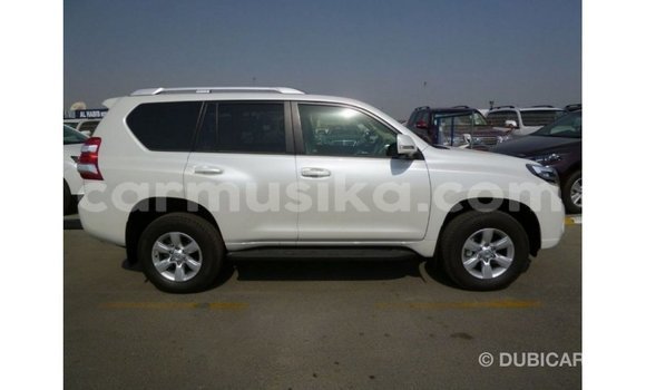 Tenga Imported Toyota Prado Chena Mota in Import - Dubai in Harare Tenga Imported Toyota Prado Chena Mota in Import - Dubai in Harare