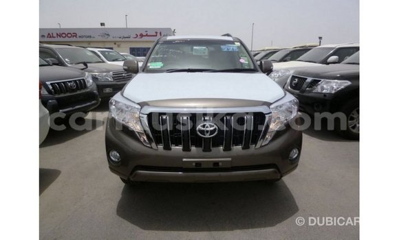 Tenga Imported Toyota Prado Bhurawuni Mota in Import - Dubai in Harare Tenga Imported Toyota Prado Bhurawuni Mota in Import - Dubai in Harare