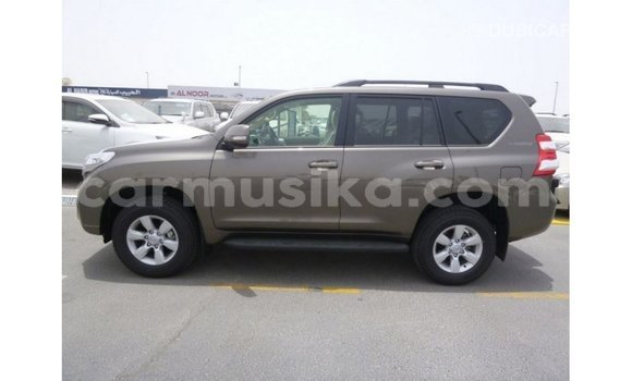 Tenga Imported Toyota Prado Bhurawuni Mota in Import - Dubai in Harare Tenga Imported Toyota Prado Bhurawuni Mota in Import - Dubai in Harare