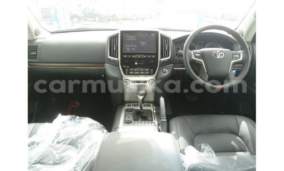 Tenga Imported Toyota Land Cruiser Nhema Mota in Import - Dubai in Harare Tenga Imported Toyota Land Cruiser Nhema Mota in Import - Dubai in Harare
