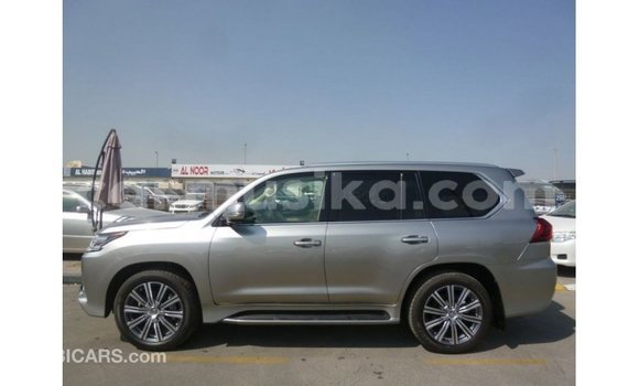 Tenga Imported Lexus LX Zvimwe Mota in Import - Dubai in Harare Tenga Imported Lexus LX Zvimwe Mota in Import - Dubai in Harare