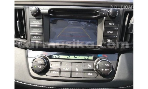 Tenga Imported Toyota HiAce Chena Rori in Import - Dubai in Harare Tenga Imported Toyota HiAce Chena Rori in Import - Dubai in Harare