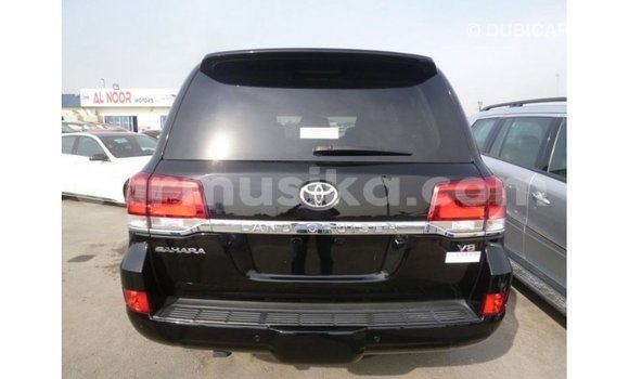 Nunua Imported Toyota Land Cruiser Nyeusi Gari ndani ya Import - Dubai nchini Harare Nunua Imported Toyota Land Cruiser Nyeusi Gari ndani ya Import - Dubai nchini Harare