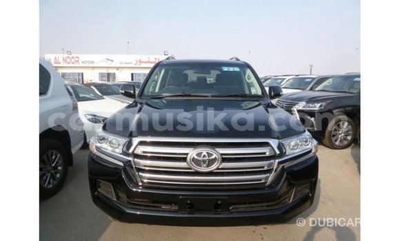 Nunua Imported Toyota Land Cruiser Nyeusi Gari ndani ya Import - Dubai nchini Harare Nunua Imported Toyota Land Cruiser Nyeusi Gari ndani ya Import - Dubai nchini Harare
