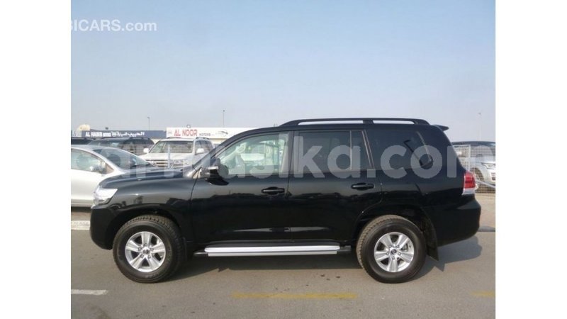 Big with watermark toyota land cruiser harare import dubai 12933