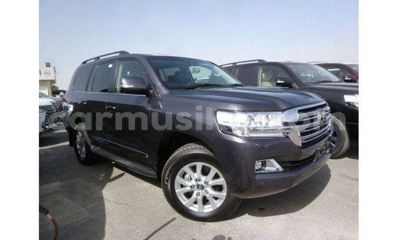 Tenga Imported Toyota Land Cruiser Zvimwe Mota in Import - Dubai in Harare Tenga Imported Toyota Land Cruiser Zvimwe Mota in Import - Dubai in Harare