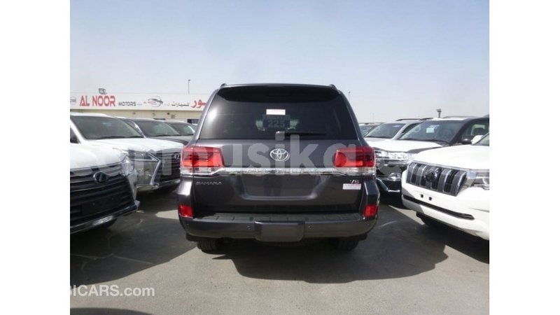 Big with watermark toyota land cruiser harare import dubai 12935