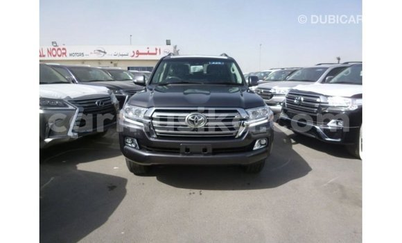 Tenga Imported Toyota Land Cruiser Zvimwe Mota in Import - Dubai in Harare Tenga Imported Toyota Land Cruiser Zvimwe Mota in Import - Dubai in Harare