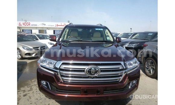 Tenga Imported Toyota Land Cruiser Bhurawuni Mota in Import - Dubai in Harare Tenga Imported Toyota Land Cruiser Bhurawuni Mota in Import - Dubai in Harare