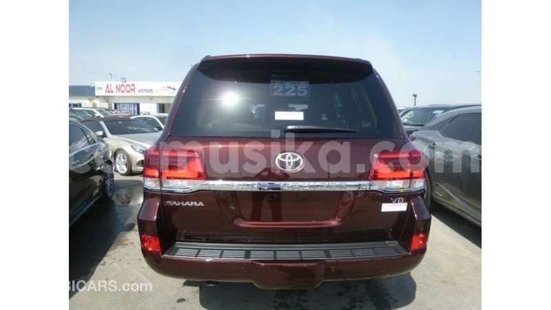 Big with watermark toyota land cruiser harare import dubai 12937