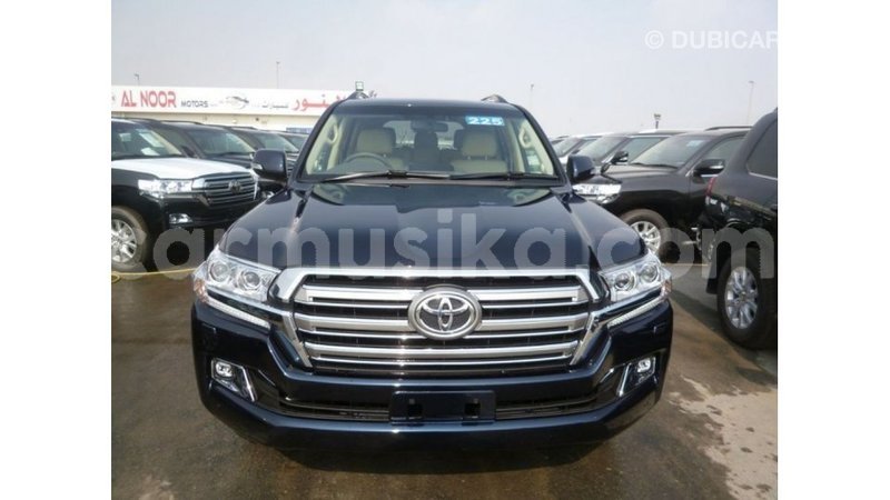 Big with watermark toyota land cruiser harare import dubai 12938