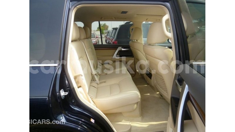 Big with watermark toyota land cruiser harare import dubai 12938